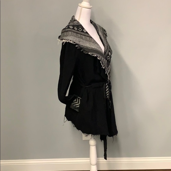 Sweater - Picture 3 of 5